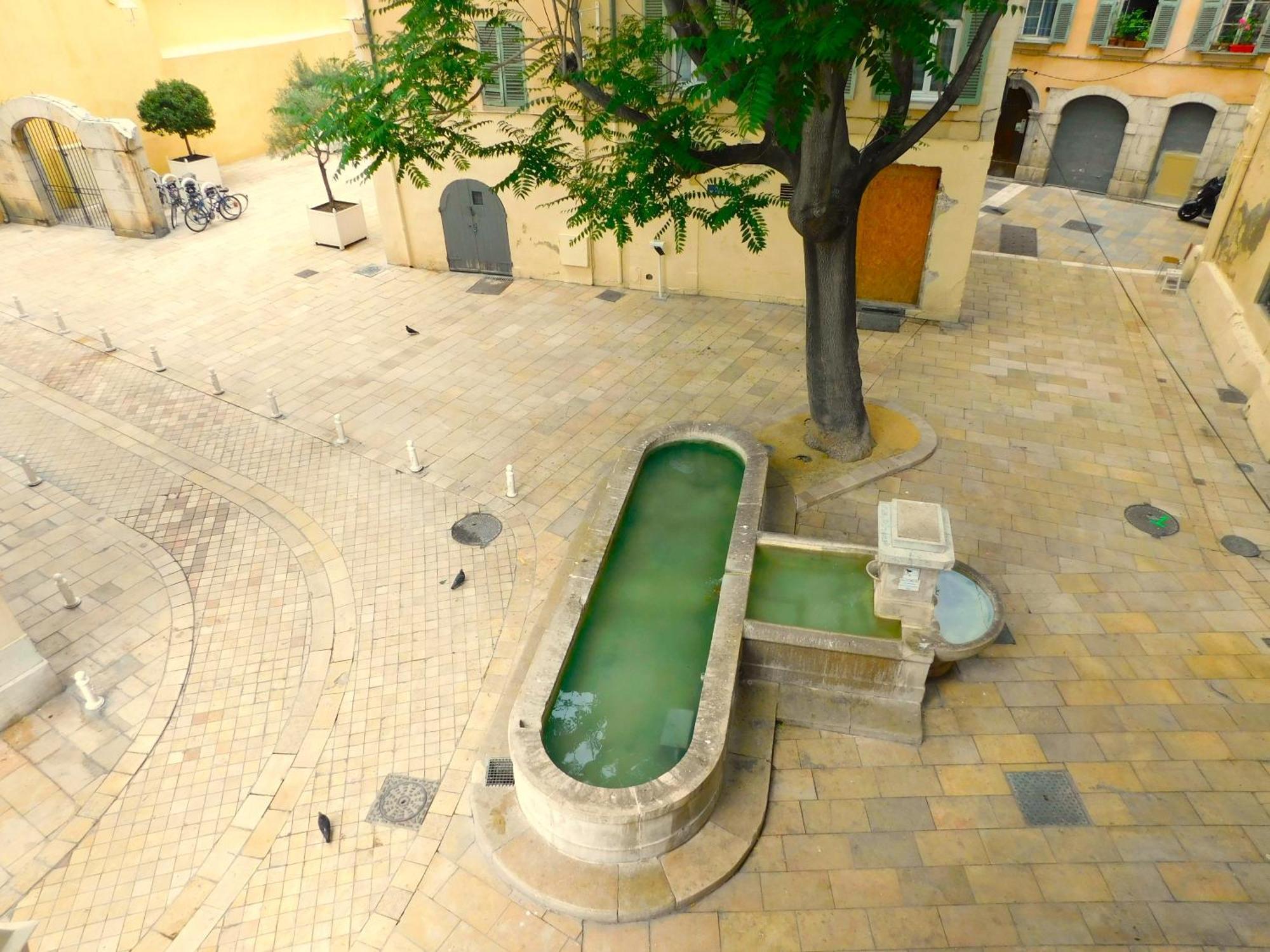 #2 Studio # Place Charmante Toulon Luaran gambar
